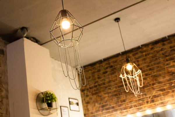 Les plus belles lampes de salon pour sublimer votre intérieur